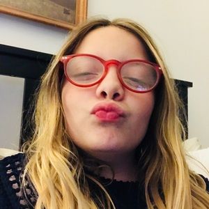 Meet your Posher, Sofia